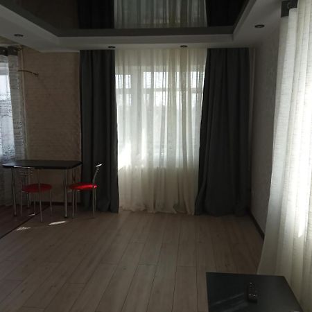 Проспект Перемоги, 103 Апартаменты Tschernihiw Exterior foto