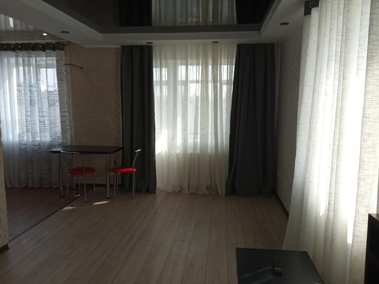 Проспект Перемоги, 103 Апартаменты Tschernihiw Exterior foto